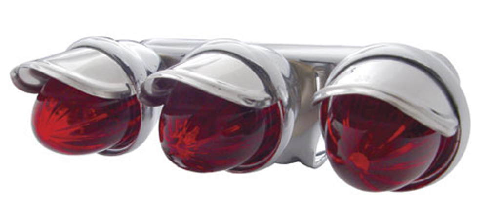Chrome 3 Mini Auxiliary Incandescent Light W/ Stainless Steel Visor - Red