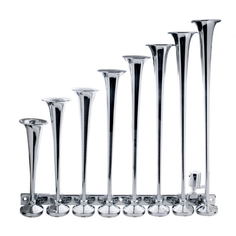 Heavy Duty 8 Trumpet Train Horn - Long Trumpet On Right