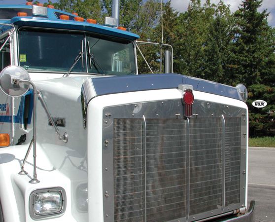 Kenworth, T800 Hoodshield Bug Deflector, Wide Hood, (1993-2006)
