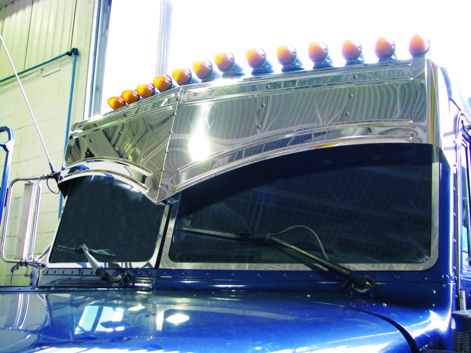 15 1, 2inch SS Batmaninch Style Peterbilt, 379 4 Bead Visor, (1 Piece)