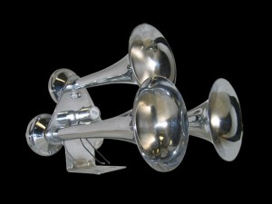 Compact Extra Loud 3 Bell Chrome Train Horn, (130-135 Decibels)